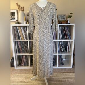 Vintage April Cornell Size Medium Rayon Cream Floral Maxi Dress